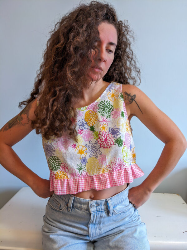 Ruffle Crop Top 02