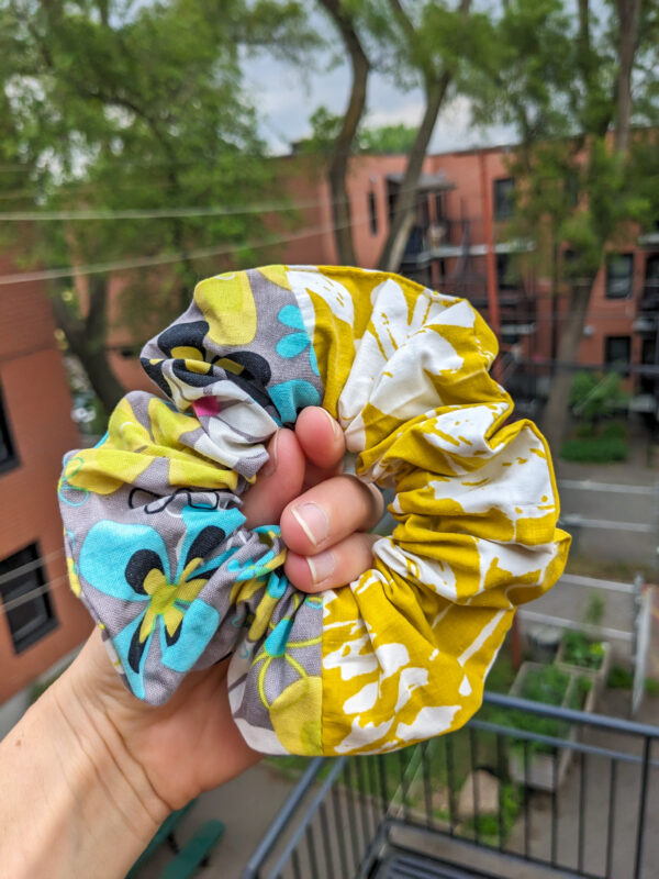 Scrunchie 013